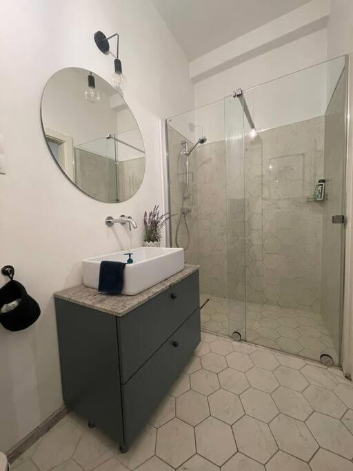 Cute Apartment Perfect For Business And Travel. Varsóvia Exterior foto