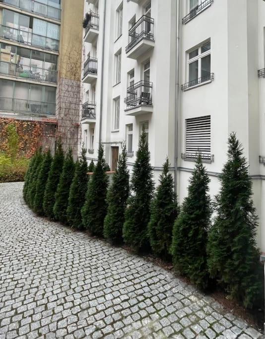 Cute Apartment Perfect For Business And Travel. Varsóvia Exterior foto